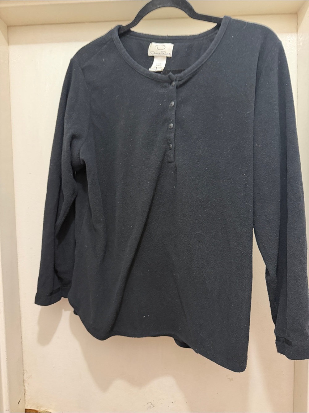Oscar de la Renta Long Sleeve Henley Top in Dark Navy